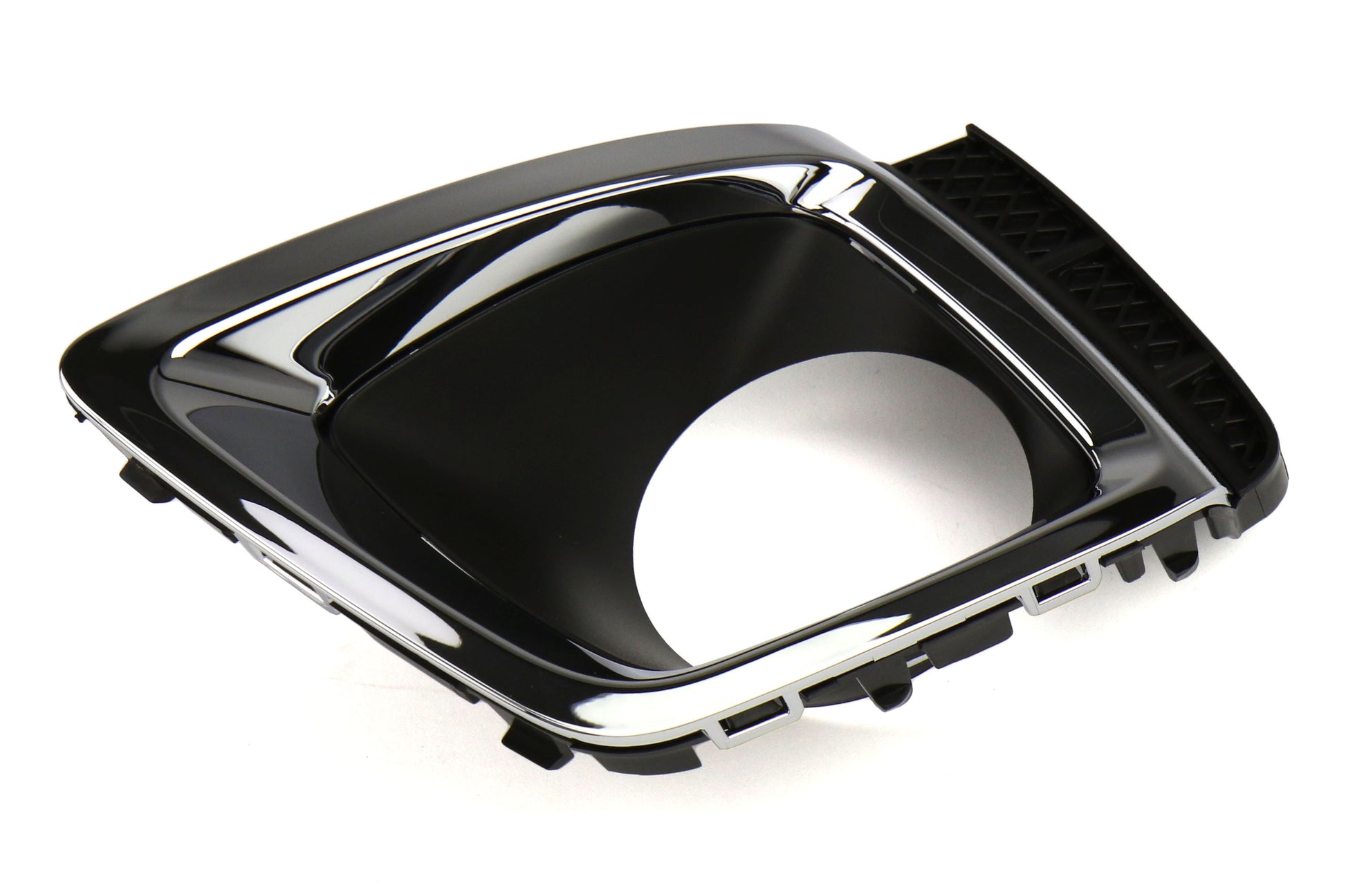 SUB57731SG090 Fog Lamp Cover Left Hand - 2014-2017 Forester XT,