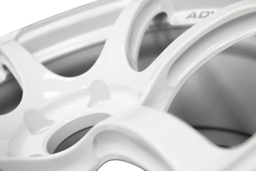 ADWYAR8J45EW Advan RGIII 18x9.5 +45 Racing Special Edition White - 2015+ WRX / 2015+ STI,